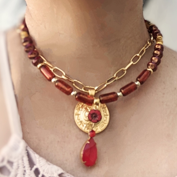 Red Jade, Crystal, And Glass Beads In Two Strand Gold Plated Paperclip Necklace - Picture 9 of 10